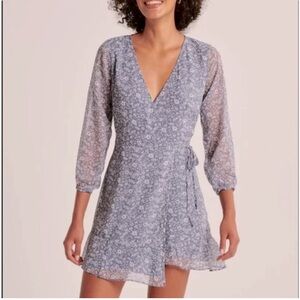 A&F Floral Chiffon Wrap Dress Size Small